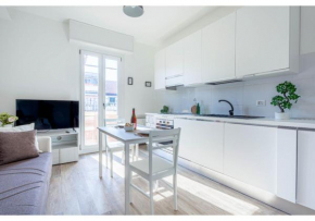 ALTIDO Sublime Flat w/Balcony
